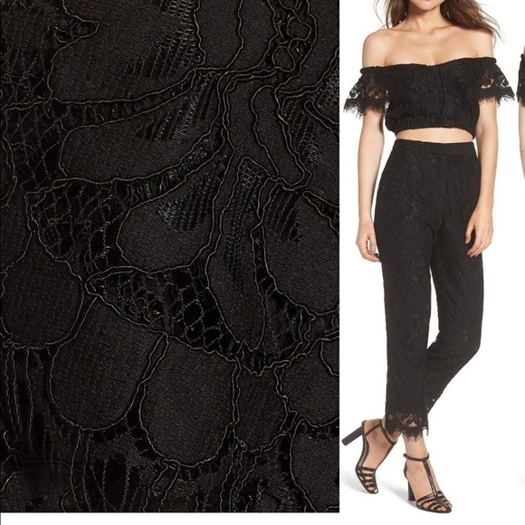 WAYF Black Casoria Ruffle Crop Top - Picture 4 of 9